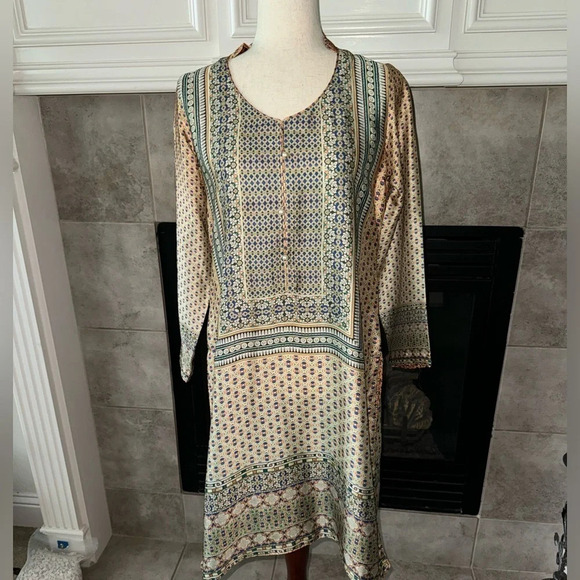 Source Unknown Tops - Bohemian Printed Satin Kurta Yellow with blue print Size Medium
